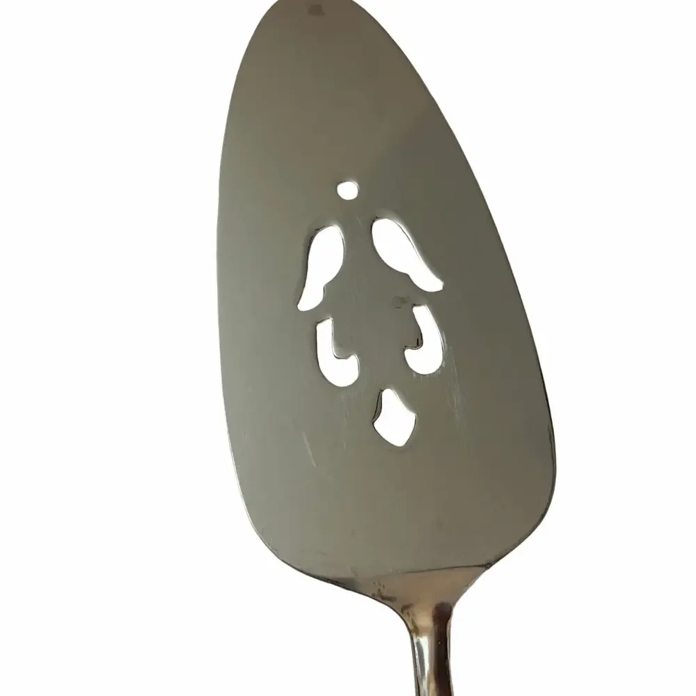 Towle Supreme Cutlery Bamboo Bright finish stainless steel slotted pie server9.5